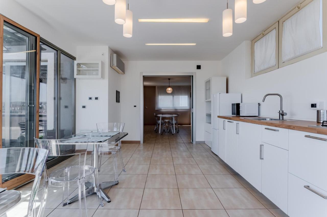 카타니아 Etna View Superior Flat With Terrace And Jacuzzi 아파트 외부 사진